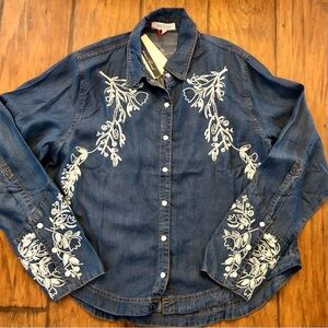 NWT Solitaire Boho Western Blue Embroidered Denim Button Down Shirt Long Sleeve